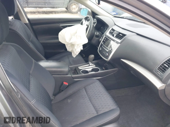 2018 Nissan Altima 2.5 SR with VIN 1N4AL3AP1JC227423, listed as a IAAI auction lot 41911284 with 133,227 mi miles. Bid and sale history available at carsss.com. Image 5.