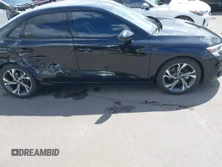 2022 Audi A3 Premium Plus z VIN WAUHUDGY7NA035370, wystawiony jako IAAI lot #42057595 z przebiegiem 47 227 mil mil oraz . Historia ofert i sprzedaży dostępna na DreamBid. Obrazek 14.