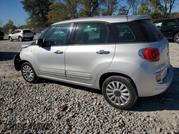 2014 FIAT 500L Easy with VIN ZFBCFABH0EZ015043, listed as a Copart auction lot 74581874 with 80,639 mi miles and Salvage Title. Bid and sale history available at carsss.com. Image 2.