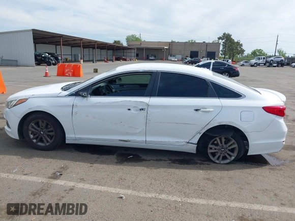 2015 Hyundai Sonata SE with VIN 5NPE24AF8FH119680, listed as a IAAI auction lot 42027807 with 223,193 mi miles and . Bid and sale history available at DreamBid. Image 14.