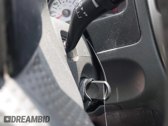 2005 Ford Escape XLT with VIN 1FMYU03115KB16214, listed as a IAAI auction lot 42113350 with 79,355 mi miles and . Bid and sale history available at DreamBid. Image 11.