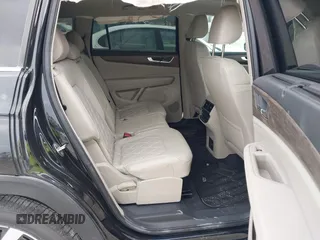2024 Volkswagen Atlas SEL Premium R-Line with VIN 1V2FR2CA2RC574836, listed as a IAAI auction lot 41663458 with 15,527 mi miles and . Bid and sale history available at DreamBid. Image 8.