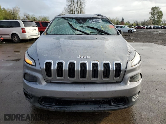 2016 Jeep Cherokee Sport with VIN 1C4PJLAB0GW189379, listed as a Copart auction lot 52239555 with 142,699 mi miles and Salvage title. Bid and sale history available at DreamBid. Image 5.