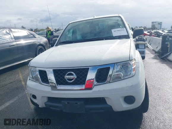2016 Nissan Frontier SV z VIN 1N6AD0ER1GN789737, wystawiony jako IAAI lot #41784331 z przebiegiem 40 385 mil mil oraz . Historia ofert i sprzedaży dostępna na DreamBid. Obrazek 12.