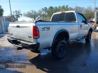 2001 Ford F-350 XL with VIN 1FTSF31L01EB57159, listed as a IAAI auction lot 41605363 with 87,526 mi miles and . Bid and sale history available at DreamBid. Image 4.