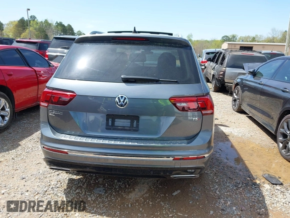 2018 Volkswagen Tiguan SEL Premium with VIN 3VV5B7AX4JM201579, listed as a IAAI auction lot 41932201 with 118,728 mi miles and . Bid and sale history available at DreamBid. Image 16.
