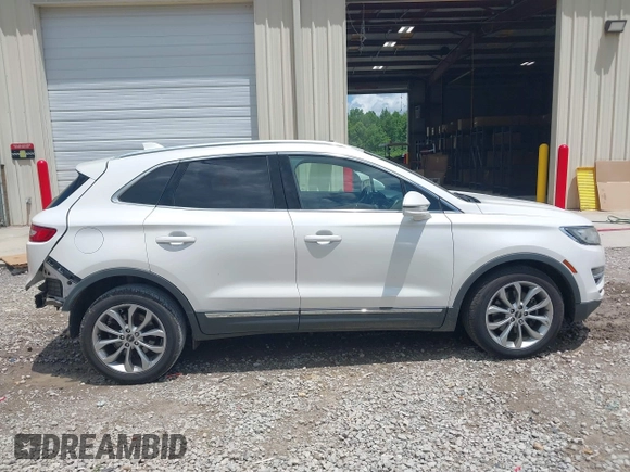 2017 Lincoln MKC Select с VIN 5LMCJ2C98HUL47749, выставлен на аукционе IAAI как лот 42515468 с пробегом 147 459 миль миль и . История ставок и продаж доступна на DreamBid. Изображение 14.