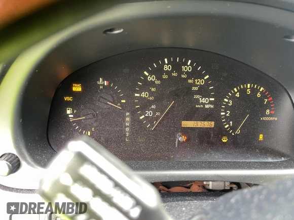 2002 Lexus RX 300 z VIN JTJGF10U420146391, wystawiony jako Copart lot #75455834 z przebiegiem 197 576 mil mil oraz Czysty tytuł • Clean title. Historia ofert i sprzedaży dostępna na DreamBid. Obrazek 9.