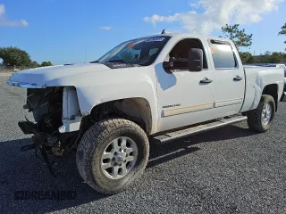 2011 Chevrolet Silverado 2500HD LT with VIN 1GC1CXCG4BF102589, listed as a Copart auction lot 41669685 with 0 mi miles and Clean Title. Bid and sale history available at carsss.com. Image 1.