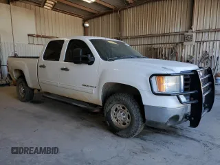 2009 GMC Sierra 1500 with VIN 1GTHC53K09F123683, listed as a Copart auction lot 86212884 with 341,816 mi miles and Salvage Title. Bid and sale history available at DreamBid. Image 4.