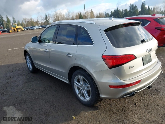 2015 Audi Q5 Premium Plus with VIN WA1DGAFP5FA127363, listed as a IAAI auction lot 41361233 with 112,555 mi miles. Bid and sale history available at carsss.com. Image 3.