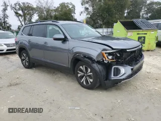 2024 Volkswagen Atlas SE z VIN 1V2LR2CA7RC566105, wystawiony jako Copart lot #42130995 z przebiegiem 7 794 mil mil oraz Nie do naprawy • Non repairable. Historia ofert i sprzedaży dostępna na DreamBid. Obrazek 4.
