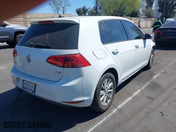 2016 Volkswagen Golf TSI S z VIN 3VW217AU3GM038701, wystawiony jako IAAI lot #42021568 z przebiegiem Nie podano mil oraz . Historia ofert i sprzedaży dostępna na DreamBid. Obrazek 4.