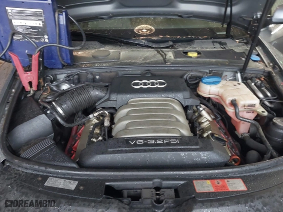 2008 Audi A6 with VIN WAUKH74F28N109368, listed as a IAAI auction lot 42002707 with 163,665 mi miles. Bid and sale history available at carsss.com. Image 10.