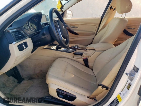2014 BMW 3 Series 328i xDrive z VIN WBA3B5G55ENS07965, wystawiony jako Copart lot #61163635 z przebiegiem 119 036 mil mil oraz Czysty tytuł • Clean title. Historia ofert i sprzedaży dostępna na DreamBid. Obrazek 7.