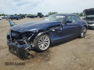 2009 BMW Z4 sDrive35i с VIN WBALM73559E164908, выставлен на аукционе Copart как лот 57705535 с пробегом 67 458 миль миль и Списание • Salvage title. История ставок и продаж доступна на DreamBid. Изображение 1.