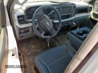 2023 Ford F-250 XL with VIN 1FT7W2BA2PED92331, listed as a Copart auction lot 60630835 with 29,903 mi miles and Salvage title. Bid and sale history available at DreamBid. Image 8.