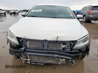 2012 Volkswagen Jetta SE with VIN 3VWDX7AJ7CM339995, listed as a Copart auction lot 60533525 with 199,028 mi miles and Clean title. Bid and sale history available at DreamBid. Image 5.