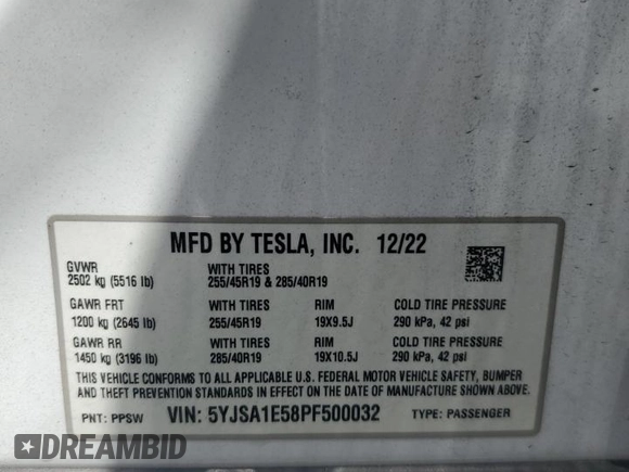 2023 Tesla Model S z VIN 5YJSA1E58PF500032, wystawiony jako Copart lot #57532955 z przebiegiem Nie podano mil oraz Szkoda całkowita • Salvage title. Historia ofert i sprzedaży dostępna na DreamBid. Obrazek 13.