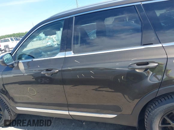 2022 Kia Telluride EX with VIN 5XYP34HC8NG219771, listed as a IAAI auction lot 42183105 with 43,481 mi miles and . Bid and sale history available at DreamBid. Image 15.
