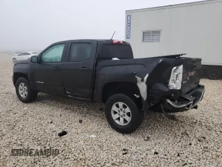 2018 GMC Canyon 2WD with VIN 1GTG5BEN6J1152599, listed as a Copart auction lot 43132395 with 145,061 mi miles and Salvage Title. Bid and sale history available at carsss.com. Image 2.