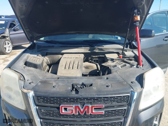 2013 GMC Terrain SLE with VIN 2GKALSEK8D6293262, listed as a IAAI auction lot 41851392 with 122,971 mi miles. Bid and sale history available at carsss.com. Image 10.