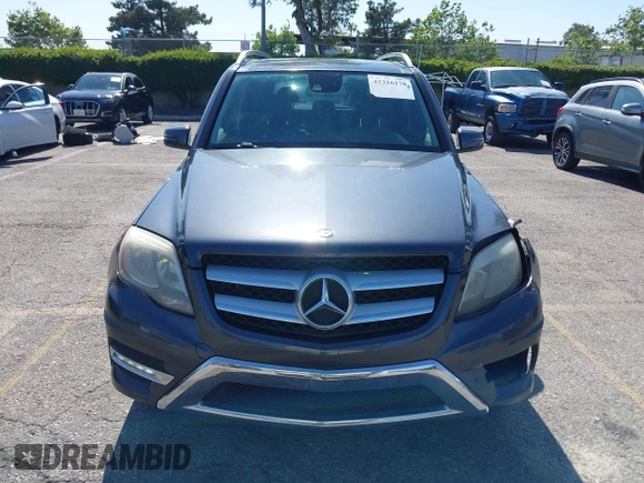 2015 Mercedes-Benz GLK 350 z VIN WDCGG5HB3FG393595, wystawiony jako IAAI lot #42316178 z przebiegiem 132 178 mil mil oraz . Historia ofert i sprzedaży dostępna na DreamBid. Obrazek 12.