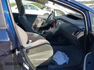 2012 Toyota Prius One z VIN JTDKN3DU0C1541637, wystawiony jako IAAI lot #42287274 z przebiegiem 237 031 mil mil oraz . Historia ofert i sprzedaży dostępna na DreamBid. Obrazek 5.
