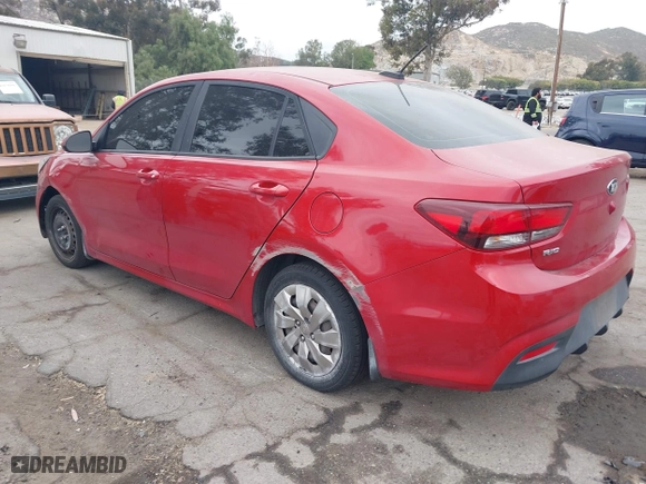 2018 Kia Rio LX with VIN 3KPA24AB5JE074366, listed as a IAAI auction lot 42079091 with 135,755 mi miles. Bid and sale history available at carsss.com. Image 3.