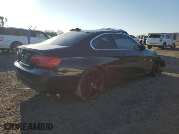 2011 BMW 3 Series 328i with VIN WBAKE5C59BE755262, listed as a Copart auction lot 42943825 with 119,230 mi miles and Salvage title. Bid and sale history available at DreamBid. Image 3.