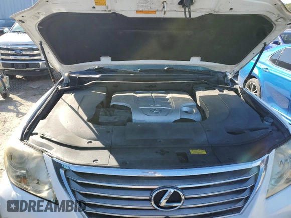 2011 Lexus LX 570 with VIN JTJHY7AX4B4060243, listed as a Copart auction lot 88865445 with 226,442 mi miles and Clean title. Bid and sale history available at DreamBid. Image 12.