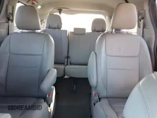 2018 Toyota Sienna XLE with VIN 5TDDZ3DC5JS190227, listed as a Copart auction lot 88759005 with 102,442 mi miles and Salvage Title. Bid and sale history available at carsss.com. Image 10.