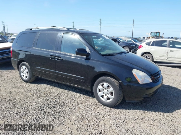 2010 Kia Sedona LX with VIN KNDMG4C34A6353639, listed as a IAAI auction lot 42200137 with 220,097 mi miles and . Bid and sale history available at carsss.com. Image 1.