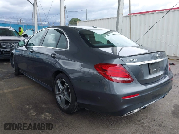2018 Mercedes-Benz E-Class E 300 with VIN WDDZF4JB7JA337702, listed as a IAAI auction lot 41713178 with 1 mi miles. Bid and sale history available at carsss.com. Image 3.