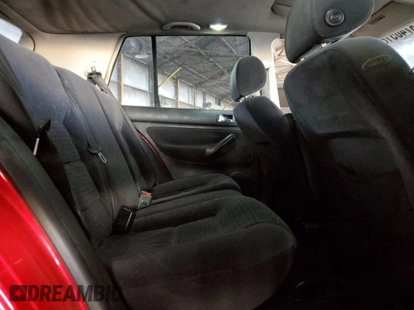 1999 Volkswagen Golf z VIN WVWGA31J7XW728975, wystawiony jako Copart lot #87405164 z przebiegiem 226 410 mil mil oraz Szkoda całkowita • Salvage title. Historia ofert i sprzedaży dostępna na DreamBid. Obrazek 10.