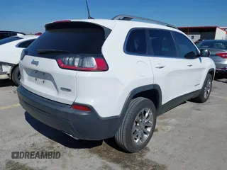 2019 Jeep Cherokee Latitude Plus with VIN 1C4PJLLNXKD290098, listed as a IAAI auction lot 40840063 with 202,244 mi miles and . Bid and sale history available at DreamBid. Image 4.