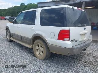 2004 Ford Expedition Eddie Bauer с VIN 1FMRU17W04LB61654, выставлен на аукционе IAAI как лот 42456262 с пробегом 305 787 миль миль и . История ставок и продаж доступна на DreamBid. Изображение 3.