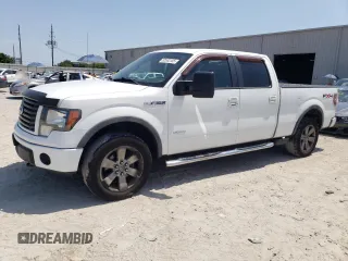 2011 Ford F-150 XLT with VIN 1FTFW1ET3BKD39781, listed as a Copart auction lot 52503105 with 206,686 mi miles and Clean Title. Bid and sale history available at carsss.com. Image 1.
