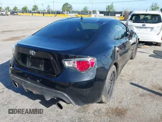 2014 Scion FR-S z VIN JF1ZNAA11E8702526, wystawiony jako IAAI lot #42068499 z przebiegiem 79 312 mil mil oraz . Historia ofert i sprzedaży dostępna na DreamBid. Obrazek 4.