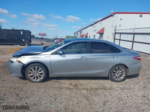 2016 Toyota Camry Hybrid LE with VIN 4T1BD1FK5GU200768, listed as a IAAI auction lot 41607484 with 113,713 mi miles. Bid and sale history available at carsss.com. Image 15.