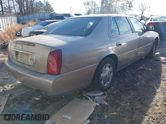 2002 Cadillac DeVille DHS z VIN 1G6KE57Y22U225134, wystawiony jako IAAI lot #41350531 z przebiegiem 126 457 mil mil oraz . Historia ofert i sprzedaży dostępna na DreamBid. Obrazek 4.