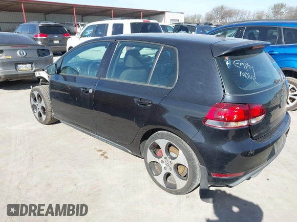 2010 Volkswagen GTI z VIN WVWHV7AJ0AW394540, wystawiony jako IAAI lot #41731507 z przebiegiem 95 816 mil mil oraz . Historia ofert i sprzedaży dostępna na DreamBid. Obrazek 3.