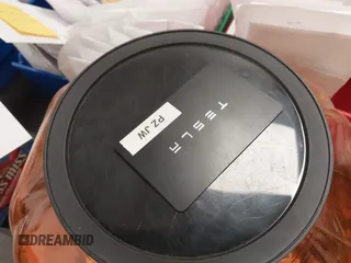 2024 Tesla Model 3 z VIN 5YJ3E1EAXRF853350, wystawiony jako IAAI lot #41946954 z przebiegiem Nie podano mil oraz . Historia ofert i sprzedaży dostępna na DreamBid. Obrazek 11.