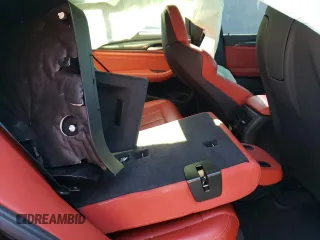 2022 BMW X3 M z VIN 5YM13EC04N9J81389, wystawiony jako Copart lot #68118072 z przebiegiem Nie podano mil oraz . Historia ofert i sprzedaży dostępna na DreamBid. Obrazek 11.