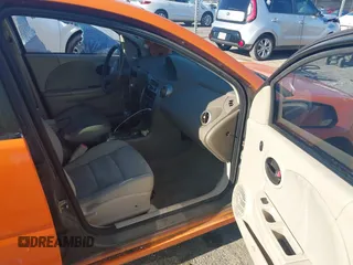 2007 Saturn ION z VIN 1G8AJ58F67Z165378, wystawiony jako IAAI lot #42185613 z przebiegiem 147 256 mil mil oraz . Historia ofert i sprzedaży dostępna na DreamBid. Obrazek 5.