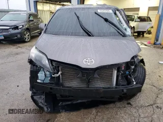 2012 Toyota Sienna SE with VIN 5TDXK3DC1CS221820, listed as a Copart auction lot 43203905 with 228,694 mi miles and Salvage Title. Bid and sale history available at carsss.com. Image 5.