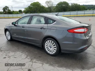 2016 Ford Fusion SE Hybrid с VIN 3FA6P0LU8GR227215, выставлен на аукционе Copart как лот 62669895 с пробегом 249 837 миль миль и Списание • Salvage title. История ставок и продаж доступна на DreamBid. Изображение 2.
