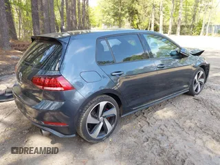 2018 Volkswagen GTI S with VIN 3VW447AU4JM255116, listed as a IAAI auction lot 42030445 with 88,737 mi miles and . Bid and sale history available at DreamBid. Image 4.