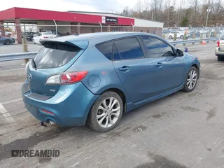 2010 Mazda Mazda3 s Grand Touring with VIN JM1BL1H59A1210758, listed as a IAAI auction lot 41785024 with 141,261 mi miles. Bid and sale history available at carsss.com. Image 4.