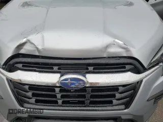 2023 Subaru Ascent Limited z VIN 4S4WMARD5P3405480, wystawiony jako Copart lot #61194015 z przebiegiem Nie podano mil oraz Szkoda całkowita • Salvage title. Historia ofert i sprzedaży dostępna na DreamBid. Obrazek 12.